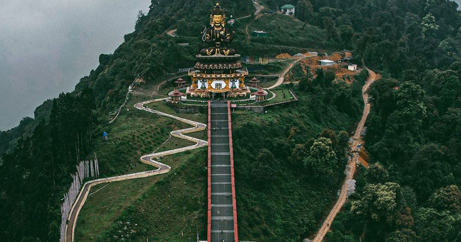 Chenrezig-Statue-Sikkim